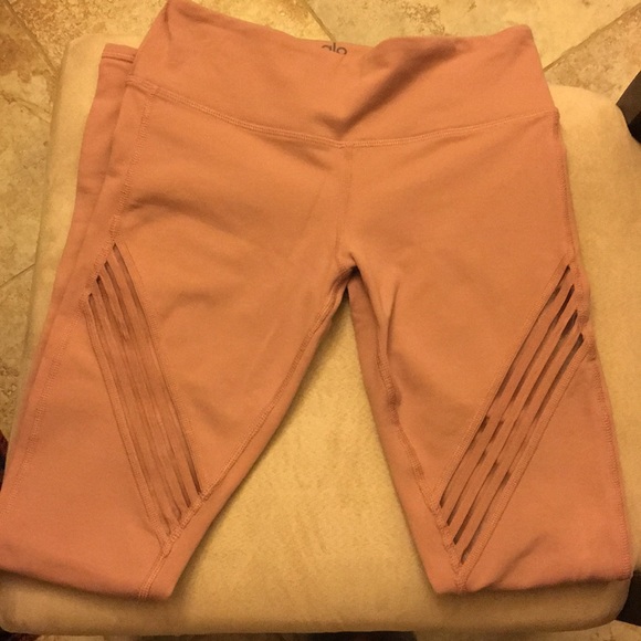 Alo Yoga Legging in Rose Water, XS - Picture 4 of 5